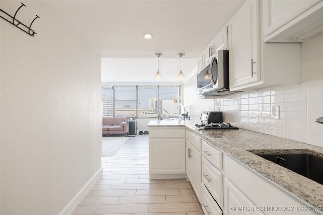 450 W 7th Street 1101, Tulsa, OK 74119