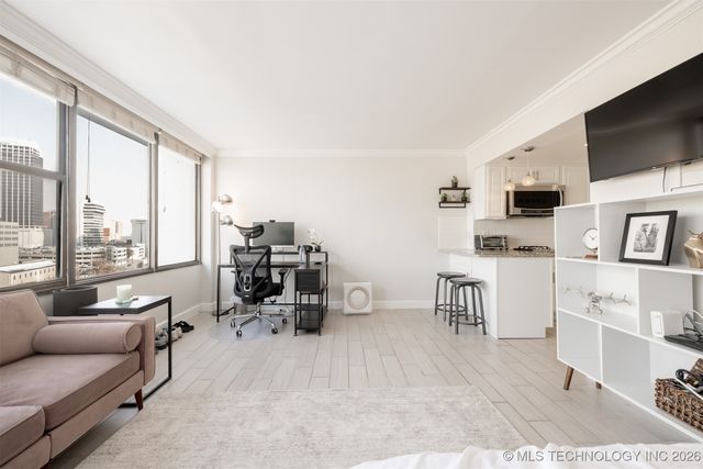 450 W 7th Street 1101, Tulsa, OK 74119