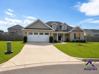 602 Broderick Circle, Warner Robins, GA 31088