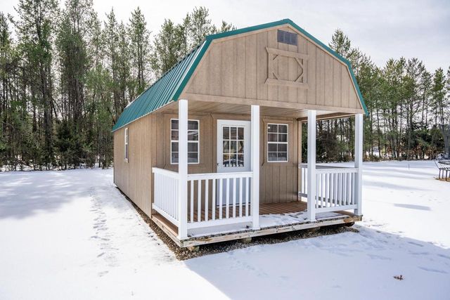 W5295 Sunny Lane, New Lisbon, WI 53950