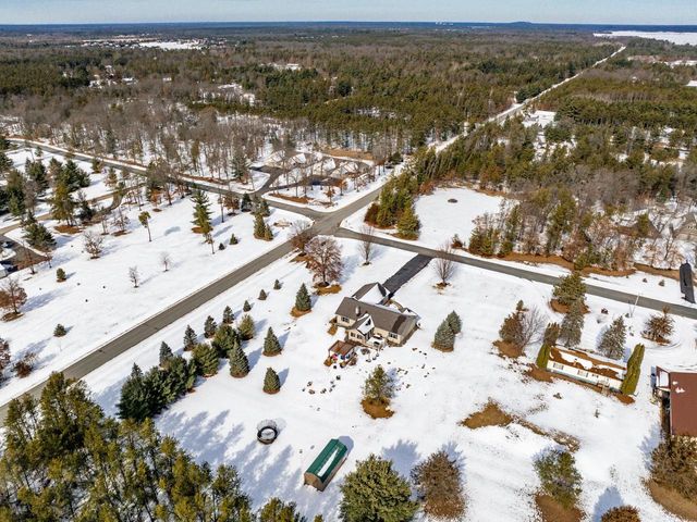 W5295 Sunny Lane, New Lisbon, WI 53950