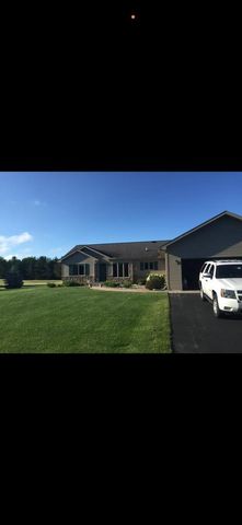 W5295 Sunny Lane, New Lisbon, WI 53950