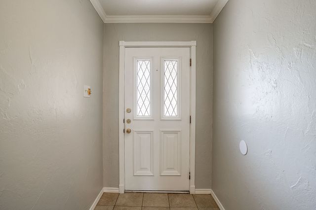 2400 Westpark Way Circle, Euless, TX 76040