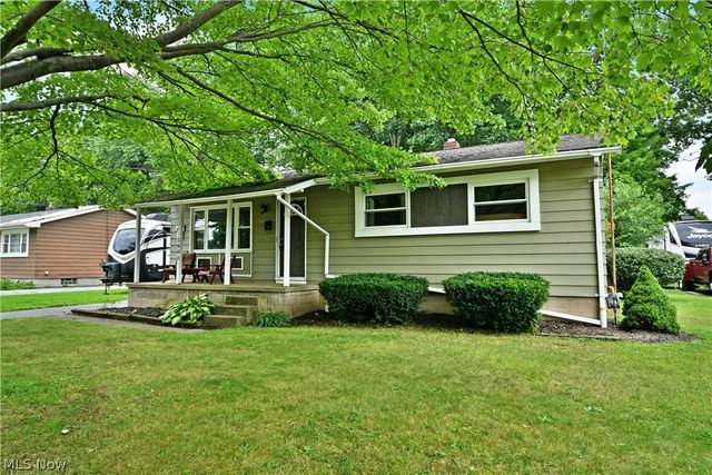 1605 Difford Drive, Niles, OH 44446