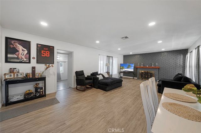 6821 Elmwood, San Bernardino, CA 92404