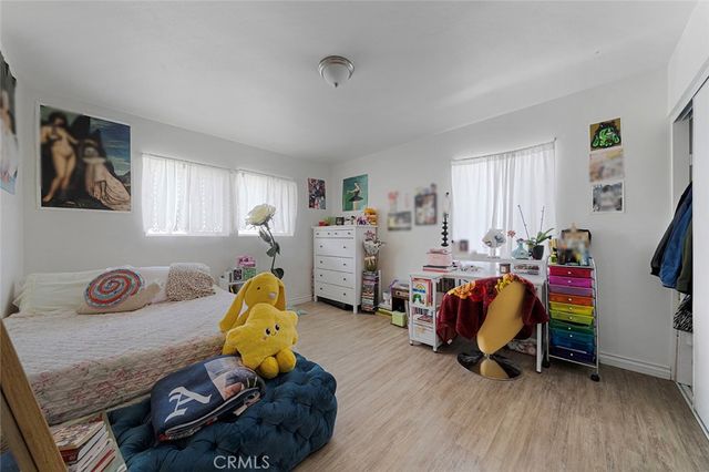 6821 Elmwood, San Bernardino, CA 92404