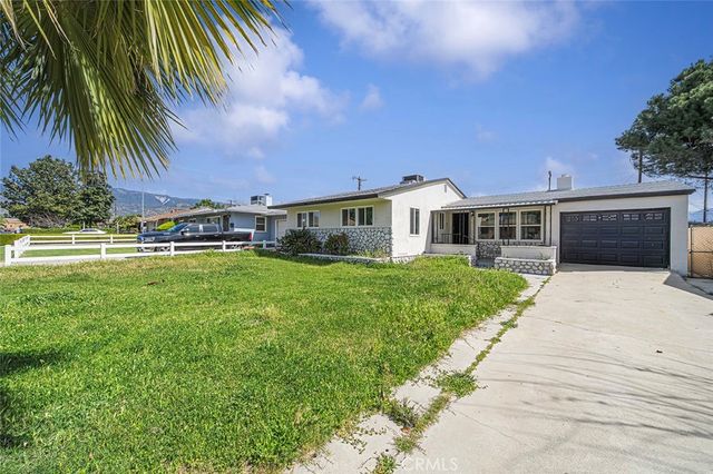 6821 Elmwood, San Bernardino, CA 92404