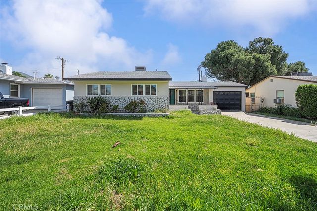 6821 Elmwood, San Bernardino, CA 92404