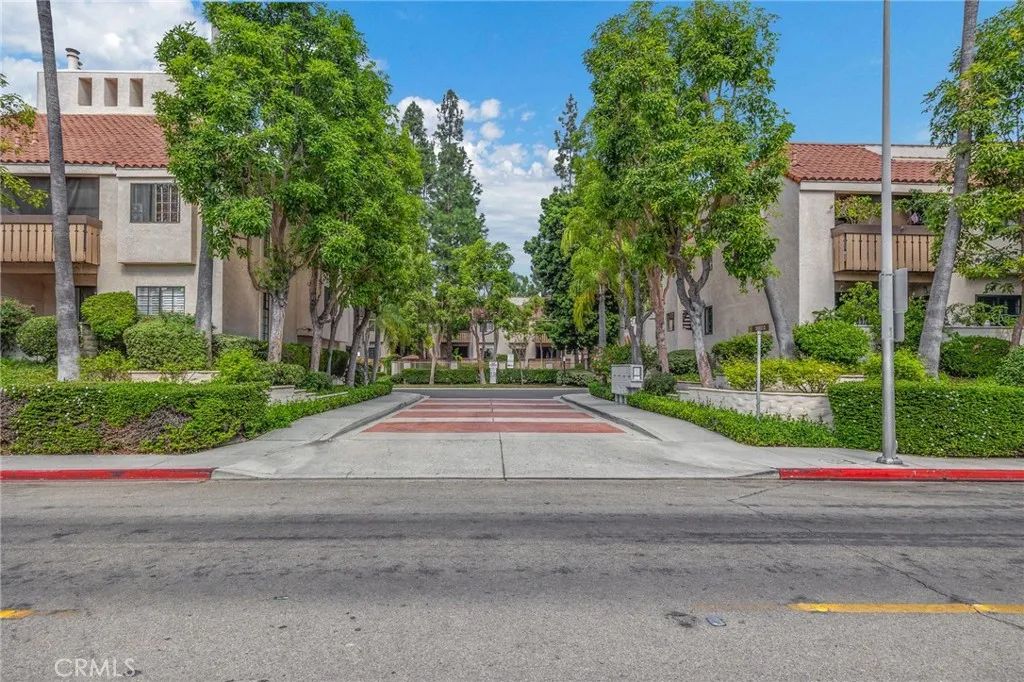 12712 Madrid Court 24, Garden Grove, CA 92840