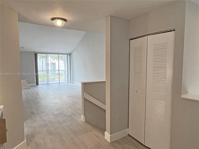 4892 NW 97 CT 364, Doral, FL 33178