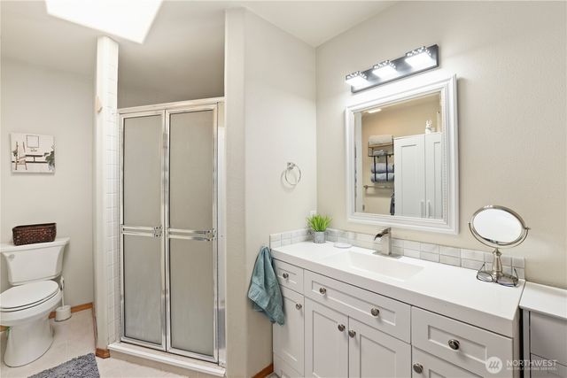 160 Dolphin Avenue NE, Ocean Shores, WA 98569