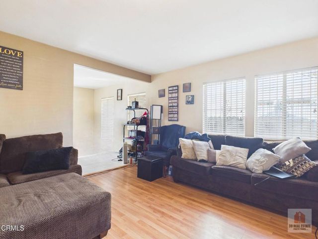 524 W Almond Street, Compton, CA 90220