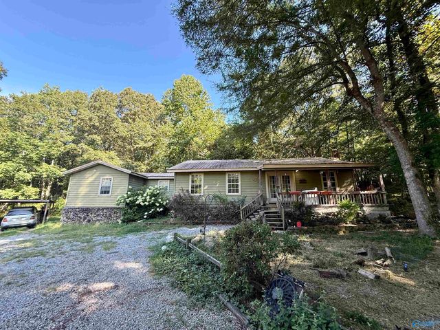 1150 Buzzard Rock Road, Altoona, AL 35952