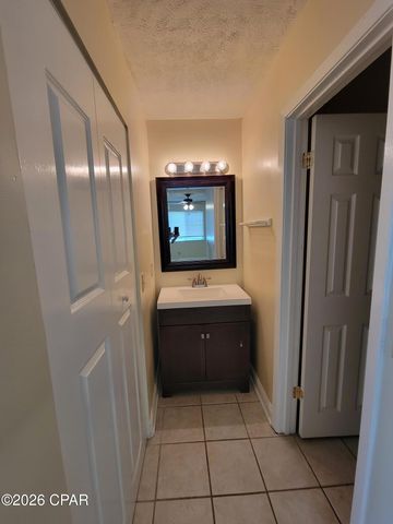 866 Premier Drive, Panama City, FL 32401