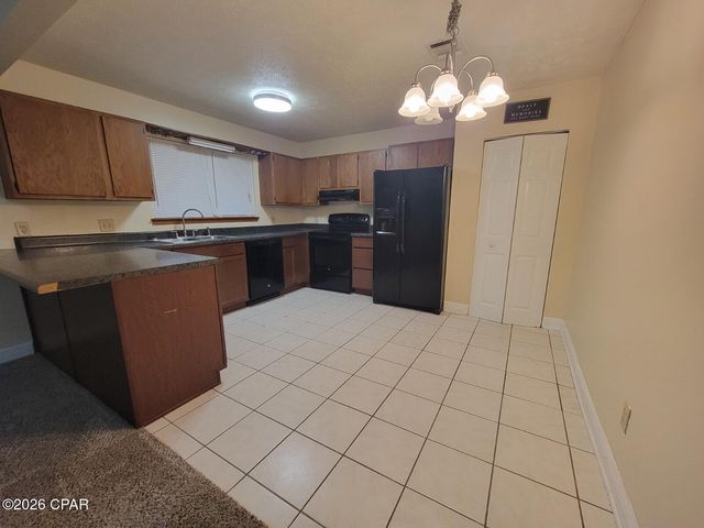 866 Premier Drive, Panama City, FL 32401