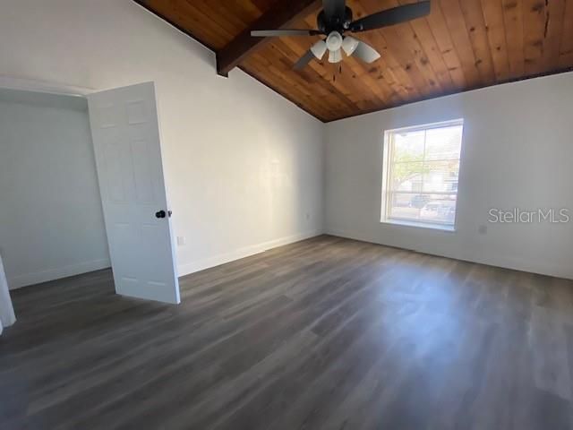 534 PLAZA SEVILLE COURT 64, Treasure Island, FL 33706