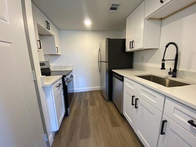 534 PLAZA SEVILLE COURT 64, Treasure Island, FL 33706