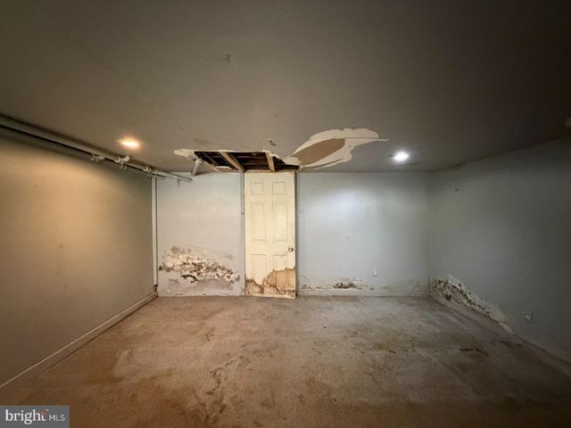 512 SHERIDAN AVE, Baltimore, MD 21212
