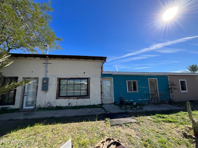 681 W MAIN Street, Superior, AZ 85173