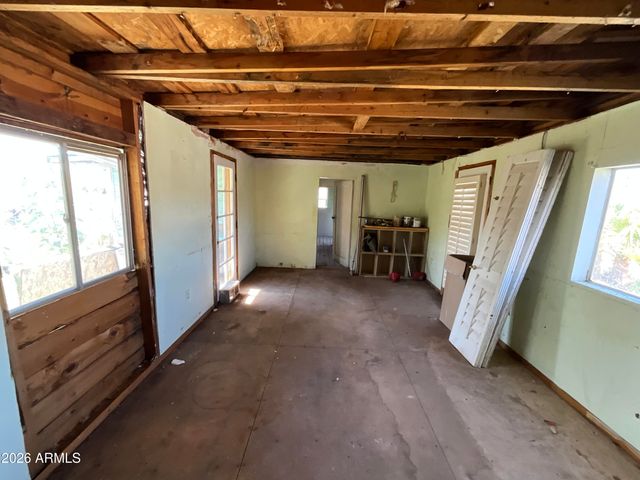 681 W MAIN Street, Superior, AZ 85173