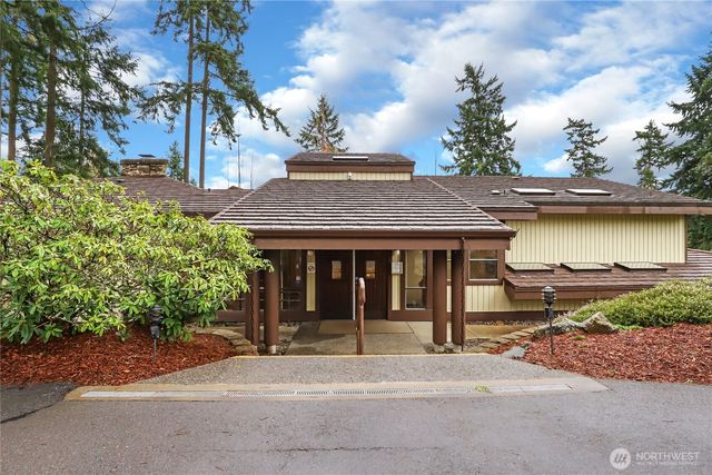 211 Baycliff Drive, Port Townsend, WA 98368