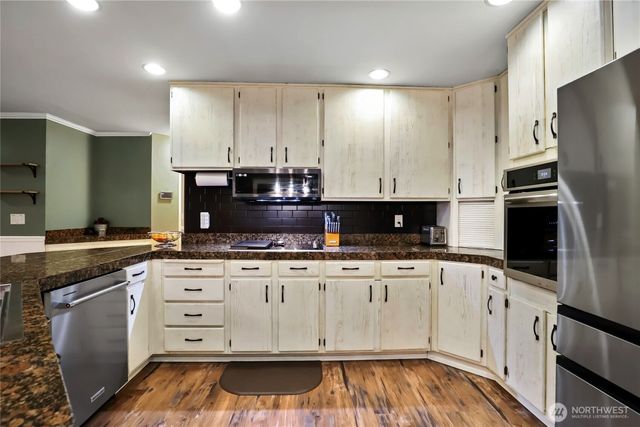 211 Baycliff Drive, Port Townsend, WA 98368