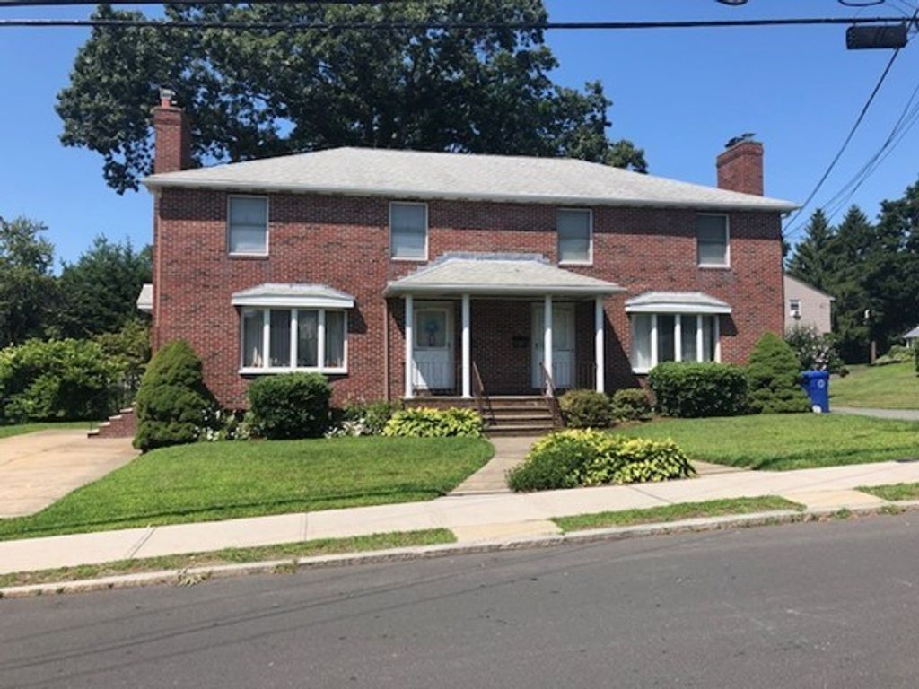 57 Oak Street 0, Newton, MA 02464