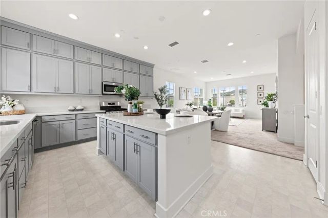 15954 Ellington, Chino Hills, CA 91709