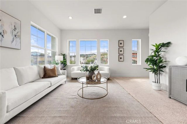 15954 Ellington, Chino Hills, CA 91709