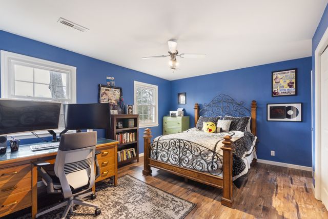 1510 Chestnut Cove Rd, Chapel Hill, TN 37034