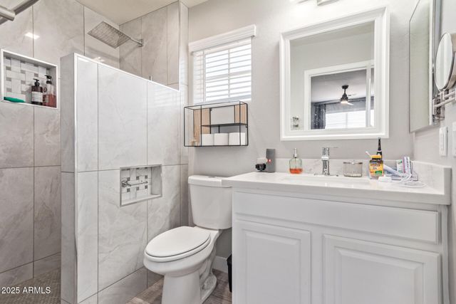 10212 E ISLETA Avenue, Mesa, AZ 85209