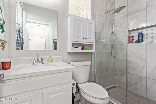 10212 E ISLETA Avenue, Mesa, AZ 85209