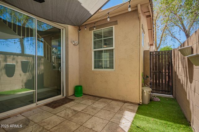 10212 E ISLETA Avenue, Mesa, AZ 85209