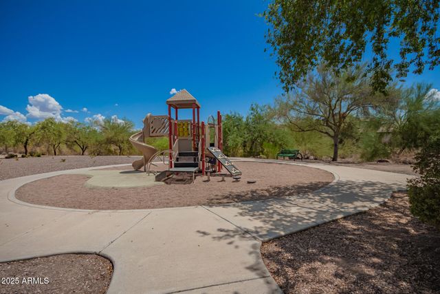 10212 E ISLETA Avenue, Mesa, AZ 85209