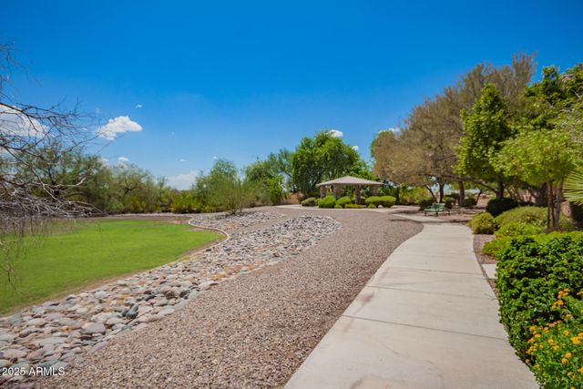 10212 E ISLETA Avenue, Mesa, AZ 85209