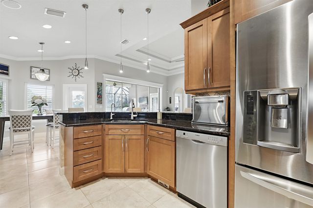 322 Fiddlers Point Dr, St Augustine, FL 32080