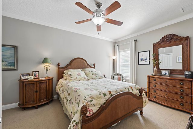 322 Fiddlers Point Dr, St Augustine, FL 32080