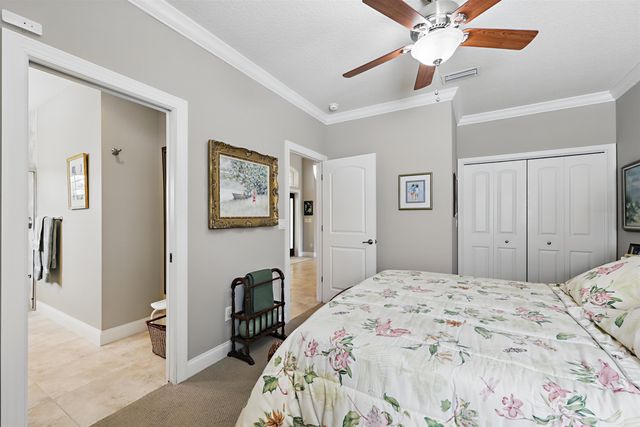 322 Fiddlers Point Dr, St Augustine, FL 32080