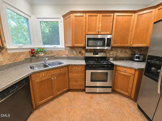 1003 Inglenook Place, Apex, NC 27502