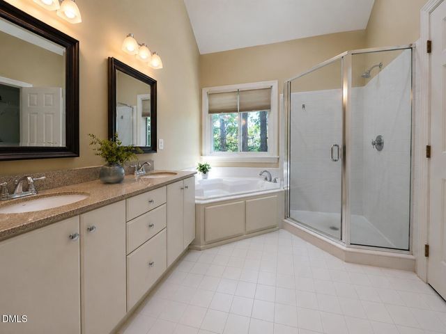 1003 Inglenook Place, Apex, NC 27502