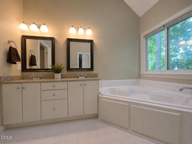 1003 Inglenook Place, Apex, NC 27502