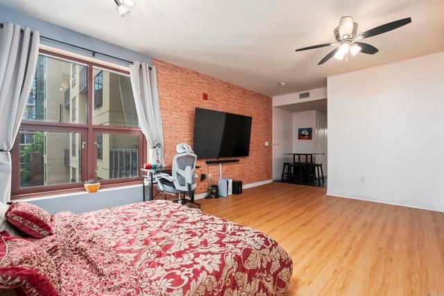 1150 J St 313, San Diego, CA 92101