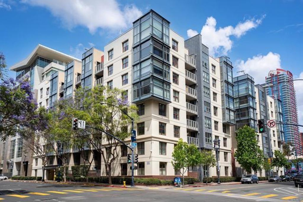 1150 J St 313, San Diego, CA 92101