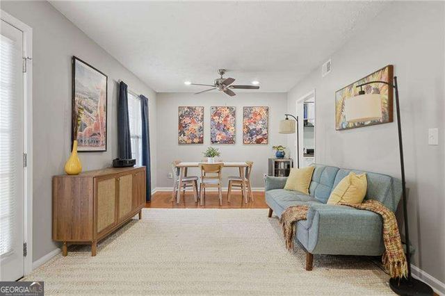 270 Quail Run, Roswell, GA 30076