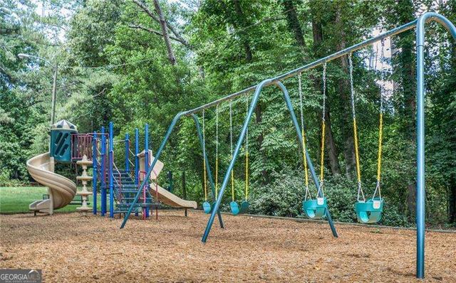 270 Quail Run, Roswell, GA 30076