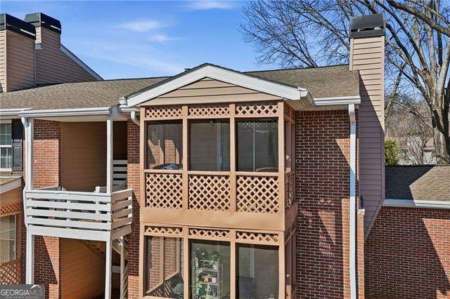 270 Quail Run, Roswell, GA 30076