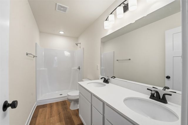 234 NW Waverly Drive, Waukee, IA 50263