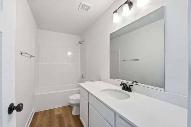 234 NW Waverly Drive, Waukee, IA 50263