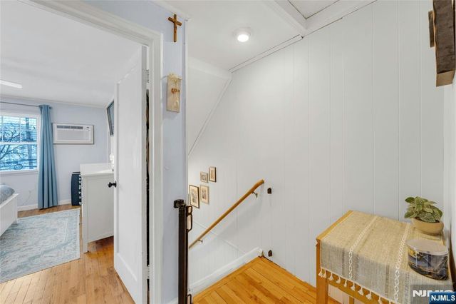 48-B Hastings, Rutherford, NJ 07070