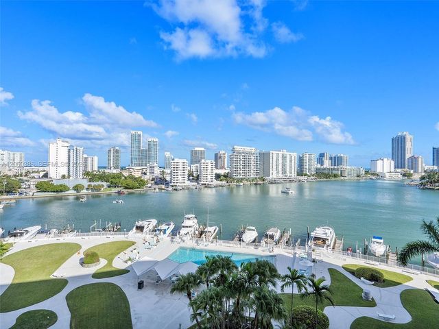 900 Bay Drive 716+Dock Slip available, Miami Beach, FL 33141